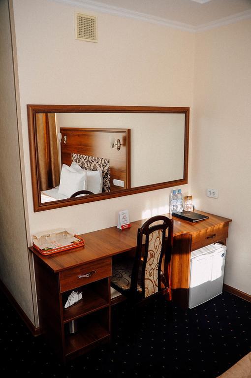 Dostyk Hotel Shymkent Eksteriør billede