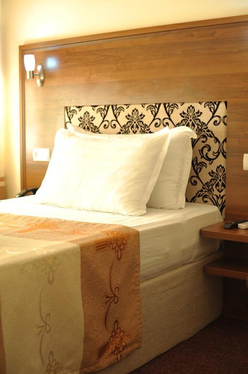 Dostyk Hotel Shymkent Eksteriør billede